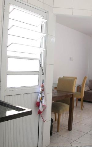 Casa de condomínio à venda com 60m², 2 quartos e 1 vagaCozinha