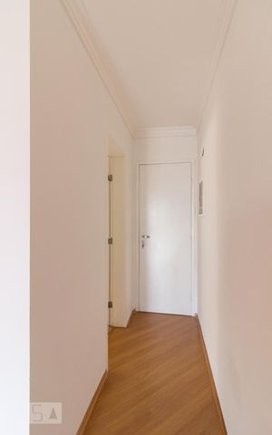 Apartamento para alugar com 67m², 3 quartos e 1 vagaEntrada do apartamento e cozinha