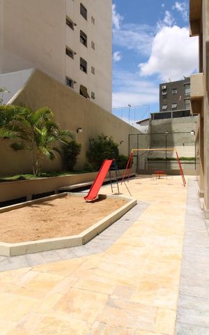 Apartamento para alugar com 256m², 4 quartos e 3 vagasÁrea Comum - Playground