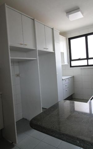 Apartamento para alugar com 256m², 4 quartos e 3 vagasCozinha