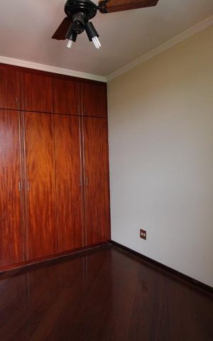Apartamento para alugar com 256m², 4 quartos e 3 vagasQuarto 3