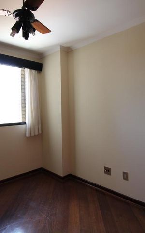 Apartamento para alugar com 256m², 4 quartos e 3 vagasQuarto 3