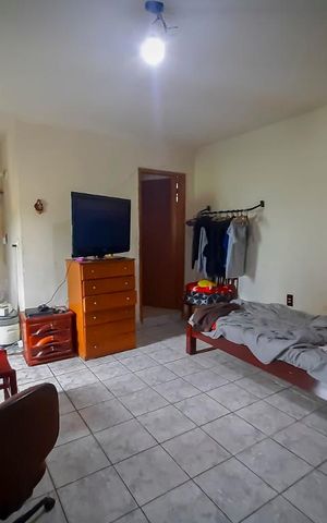 Casa à venda com 215m², 3 quartos e sem vagaSuite