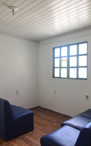 Casa à venda com 90m², 2 quartos e 1 vagaSala e cozinha