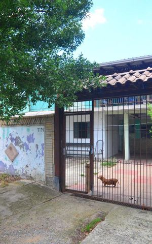 Casa à venda com 90m², 2 quartos e 1 vagaFachada