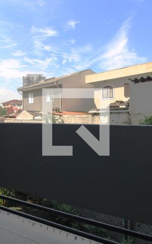 Apartamento para alugar com 77m², 3 quartos e 1 vagaSacada