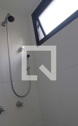 Apartamento para alugar com 77m², 3 quartos e 1 vagaChuveiro banheiro da suíte