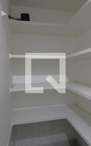 Apartamento para alugar com 77m², 3 quartos e 1 vagaDespensa
