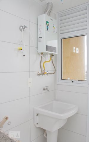 Apartamento para alugar com 55m², 2 quartos e 1 vagaÁrea de Serviço