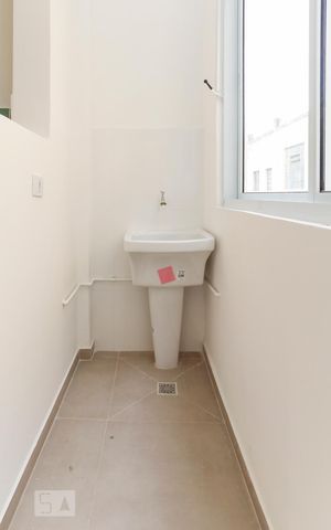 Apartamento à venda com 65m², 2 quartos e sem vagaÁrea de Serviço