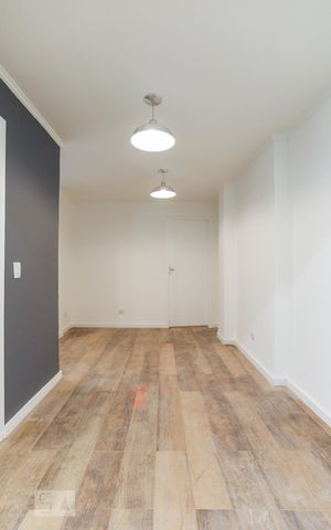 Apartamento à venda com 65m², 2 quartos e sem vagaSala