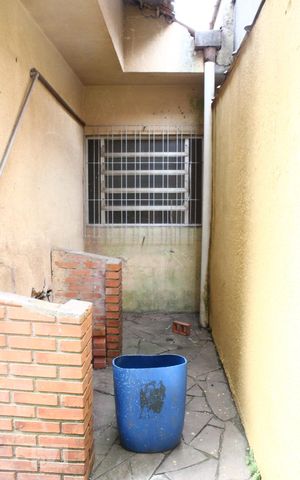 Casa à venda com 305m², 4 quartos e 1 vagaQuintal