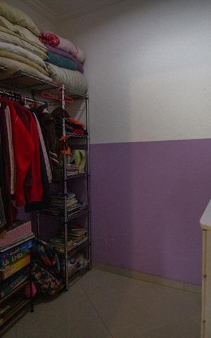 Casa à venda com 320m², 6 quartos e 2 vagas Casa à venda com 320m², 6 quartos e 2 vagasCloset do Quarto 2