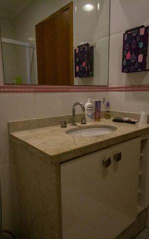 Casa à venda com 320m², 6 quartos e 2 vagas Casa à venda com 320m², 6 quartos e 2 vagasBanheiro da Suíte 2