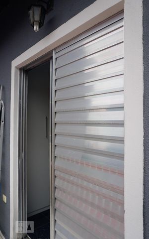 Casa de condomínio à venda com 70m², 2 quartos e 2 vagasVaranda do Quarto 1
