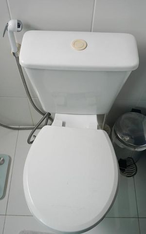 Casa de condomínio à venda com 70m², 2 quartos e 2 vagasBanheiro Social