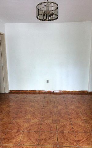 Casa à venda com 109m², 2 quartos e 1 vagaSala 