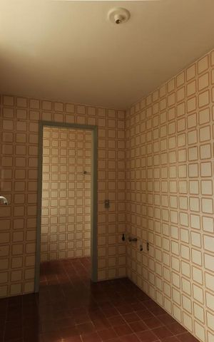 Apartamento à venda com 68m², 2 quartos e sem vaga Apartamento à venda com 68m², 2 quartos e sem vagaCozinha