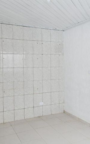 Casa à venda com 600m², 8 quartos e 6 vagas Casa à venda com 600m², 8 quartos e 6 vagasCozinha