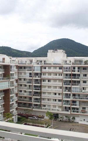 Apartamento à venda com 189m², 4 quartos e 2 vagasVista- Suíte 2