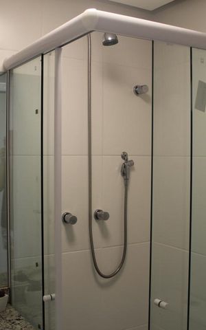 Apartamento à venda com 189m², 4 quartos e 2 vagasBanheiro Social