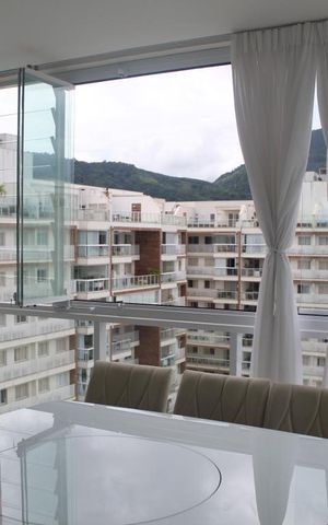 Apartamento à venda com 189m², 4 quartos e 2 vagasVaranda