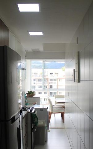 Apartamento à venda com 189m², 4 quartos e 2 vagasCozinha