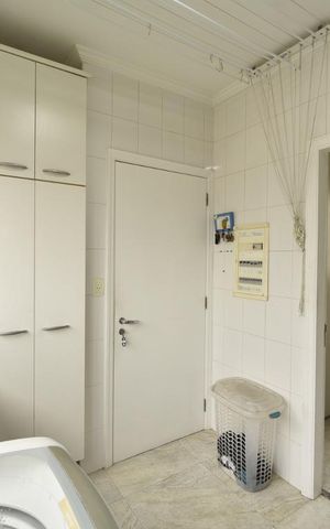 Apartamento à venda com 120m², 3 quartos e 2 vagasÁrea de serviço