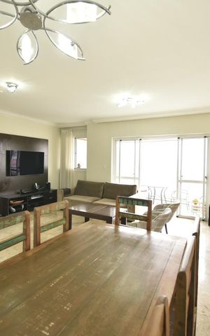 Apartamento à venda com 120m², 3 quartos e 2 vagasSala
