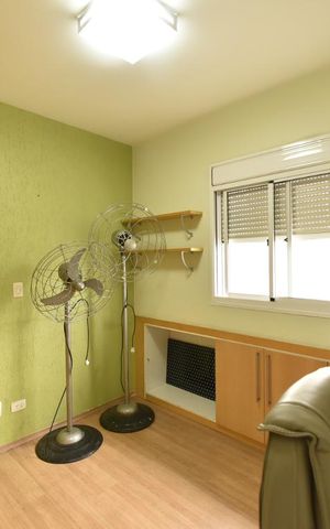 Apartamento à venda com 120m², 3 quartos e 2 vagasQuarto 2