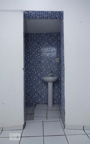 Casa para alugar com 300m², 9 quartos e 2 vagas Casa para alugar com 300m², 9 quartos e 2 vagasPiso INF1 - Quarto Suíte 5