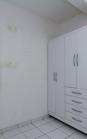 Casa para alugar com 300m², 9 quartos e 2 vagas Casa para alugar com 300m², 9 quartos e 2 vagasPiso INF1 - Quarto Suíte 7