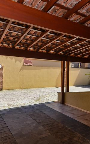 Casa de condomínio à venda com 102m², 2 quartos e 2 vagas Casa de condomínio à venda com 102m², 2 quartos e 2 vagasGaragem