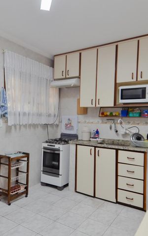 Casa de condomínio à venda com 102m², 2 quartos e 2 vagas Casa de condomínio à venda com 102m², 2 quartos e 2 vagasCozinha