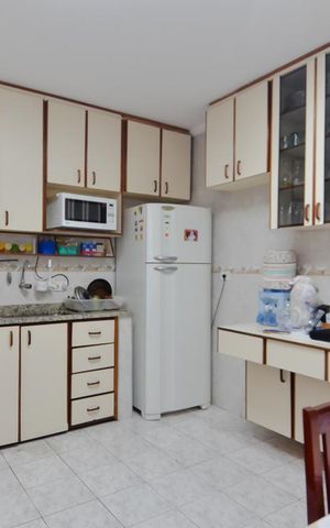 Casa de condomínio à venda com 102m², 2 quartos e 2 vagas Casa de condomínio à venda com 102m², 2 quartos e 2 vagasCozinha