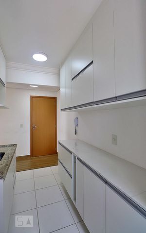 Apartamento à venda com 60m², 2 quartos e 1 vagaCozinha