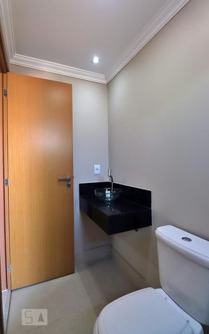 Apartamento à venda com 78m², 2 quartos e 2 vagasBanheiro da Suíte 2