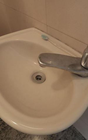 Apartamento à venda com 186m², 3 quartos e 3 vagasBanheiro de Serviço- pia