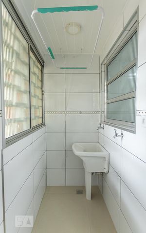 Apartamento à venda com 44m², 2 quartos e 1 vagaÁrea de Serviço
