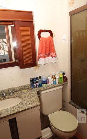 Apartamento à venda com 94m², 3 quartos e 1 vagaBanheiro da Suíte