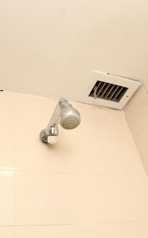 Apartamento à venda com 94m², 3 quartos e 1 vagaBanheiro da Suíte