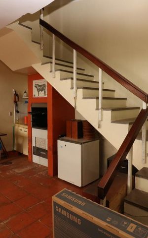 Casa à venda com 254m², 4 quartos e 4 vagas Casa à venda com 254m², 4 quartos e 4 vagasGaragem