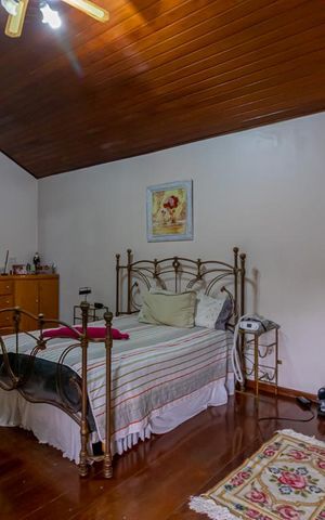 Casa à venda com 532m², 4 quartos e 5 vagas Casa à venda com 532m², 4 quartos e 5 vagasSuíte 1