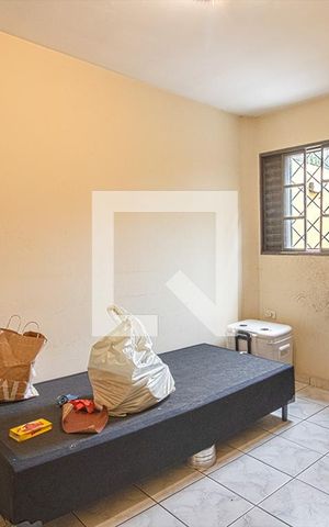 Casa à venda com 210m², 3 quartos e 5 vagas Casa à venda com 210m², 3 quartos e 5 vagasQuarto de Serviço