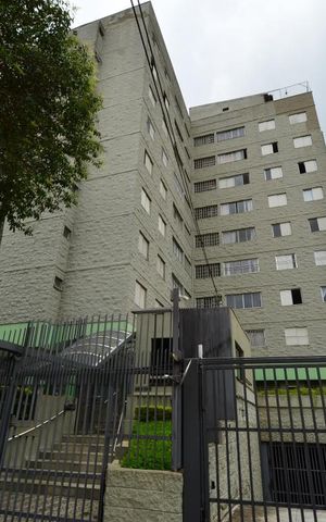 Apartamento para alugar com 58m², 2 quartos e 1 vagaFachada do Condomínio