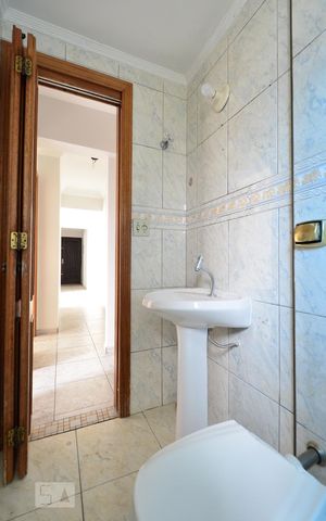 Apartamento para alugar com 58m², 2 quartos e 1 vagaBanheiro