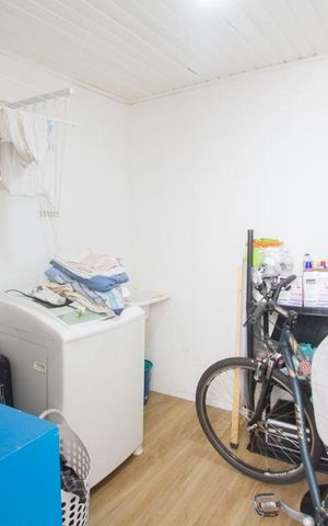 Casa à venda com 90m², 2 quartos e 1 vagaÁrea de Serviço