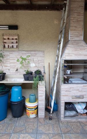 Casa à venda com 125m², 3 quartos e 2 vagasChurrasqueira