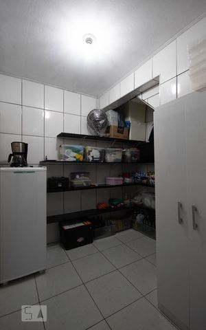 Casa à venda com 125m², 3 quartos e 2 vagasDespensa