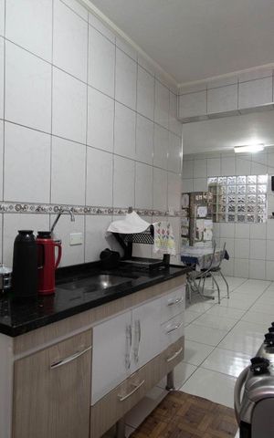 Casa à venda com 125m², 3 quartos e 2 vagasCozinha